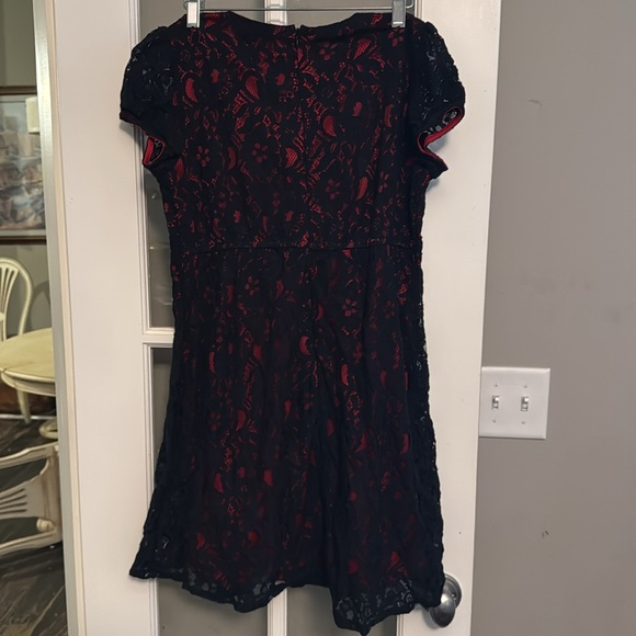 D-Signed Disney Dress - Picture 4 of 5